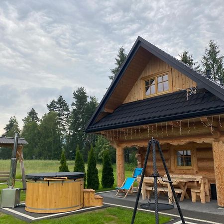 Agroturystyka "Na Zogrodzie" Alicja Kowalczyk Harklowa Exterior photo